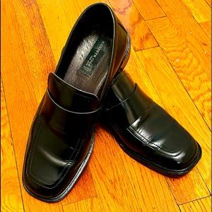 Kenneth Cole men’s shoes